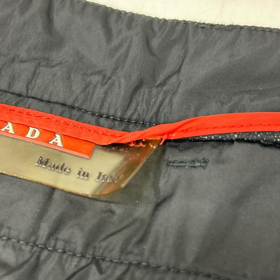 PRADA SPORT（プラダスポーツ） ブラック ナイロンパンツ ギミック