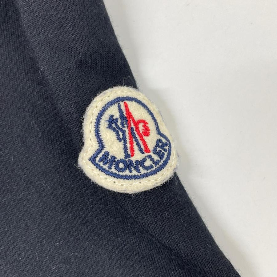MONCLER（モンクレール） 22年 MAGLIA MANICHE CORTE ブラックTシャツ