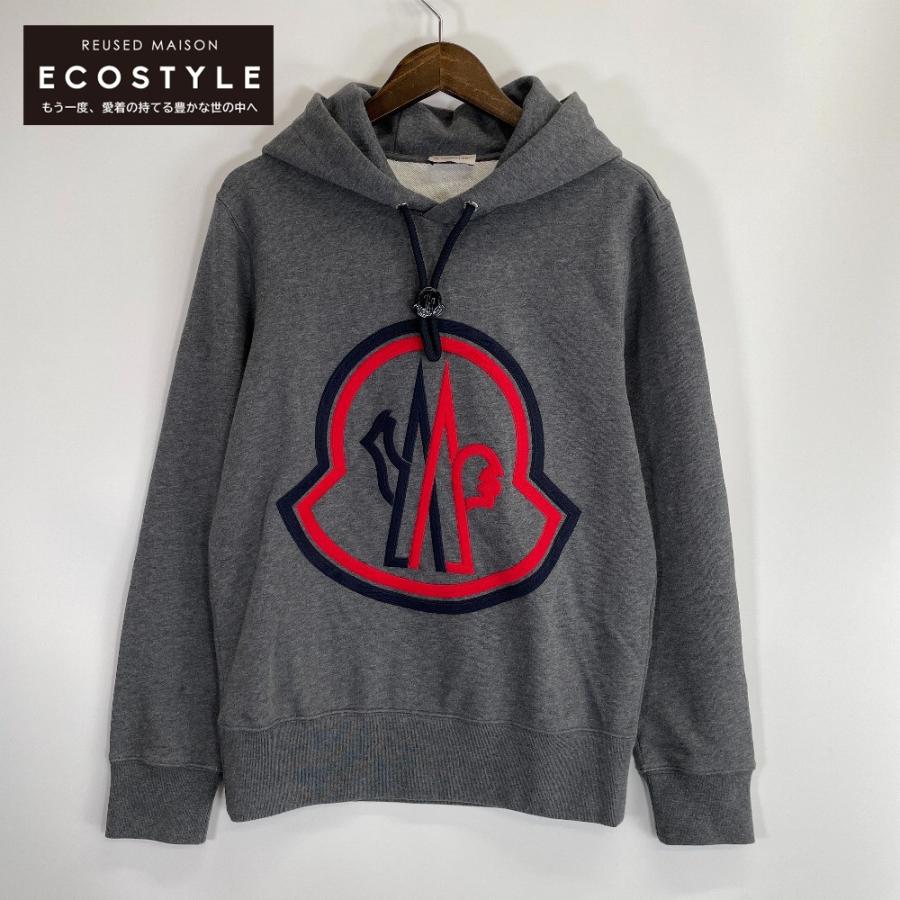 モンクレール　ビッグロゴパーカー　専用ですグレー　XS MONCLER 2024/25秋冬新作 ロゴパッチ付き ジップアップパーカー