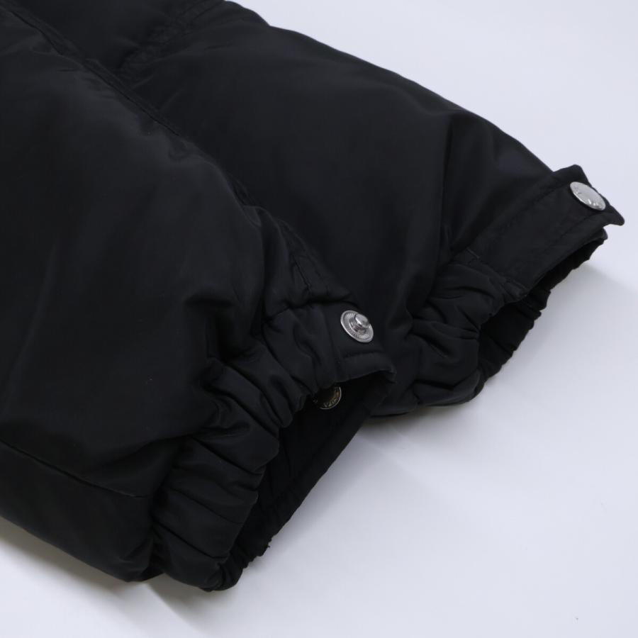 PRADA（プラダ） 美品/国内正規 SGH070 トライアングルロゴ フード付