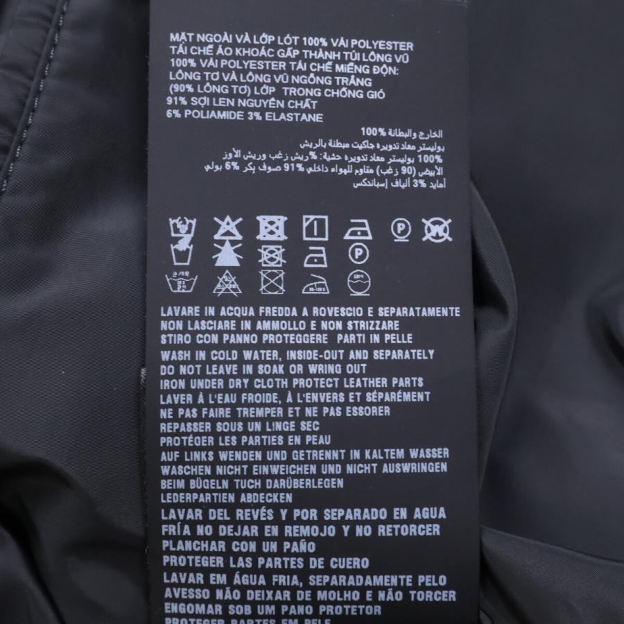 PRADA（プラダ） 美品/国内正規 SGH070 トライアングルロゴ フード付