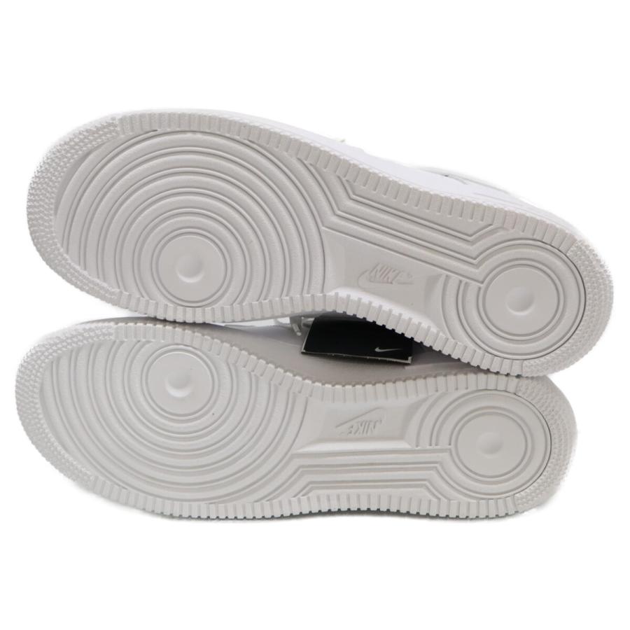 NIKE（ナイキ） 新品同様 315122-111 AIR FORCE 1 '07 エアフォース1