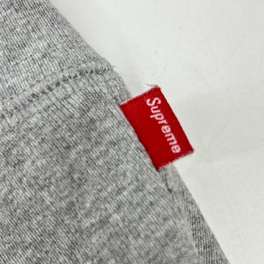 Supreme（シュプリーム） グレー Sロゴ 刺繍 クルーネック スウェット