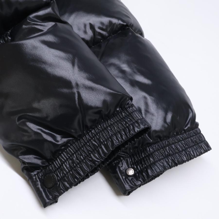激レア MONCLER モンクレール エベレスト デカロゴ ダウンジャケット MONCLER（モンクレール） エベレスト ダウンジャケッ 収納フード デカ