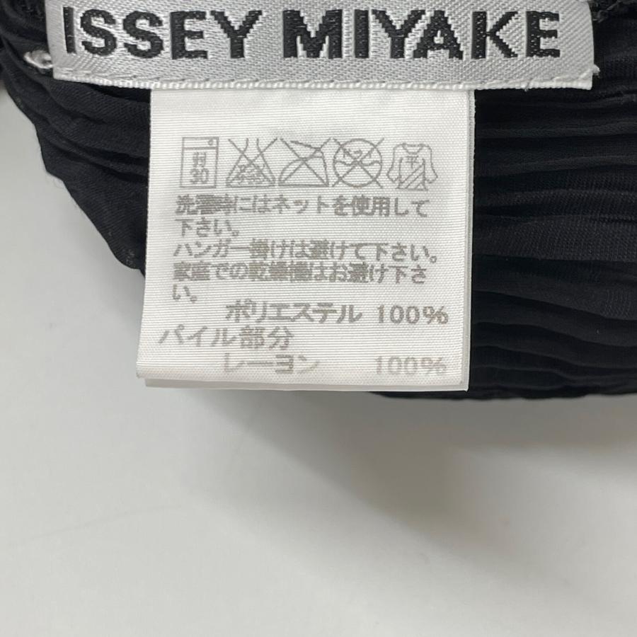 ISSEY MIYAKE イッセイミヤケ ブラック IM13FJ768 タートルネック