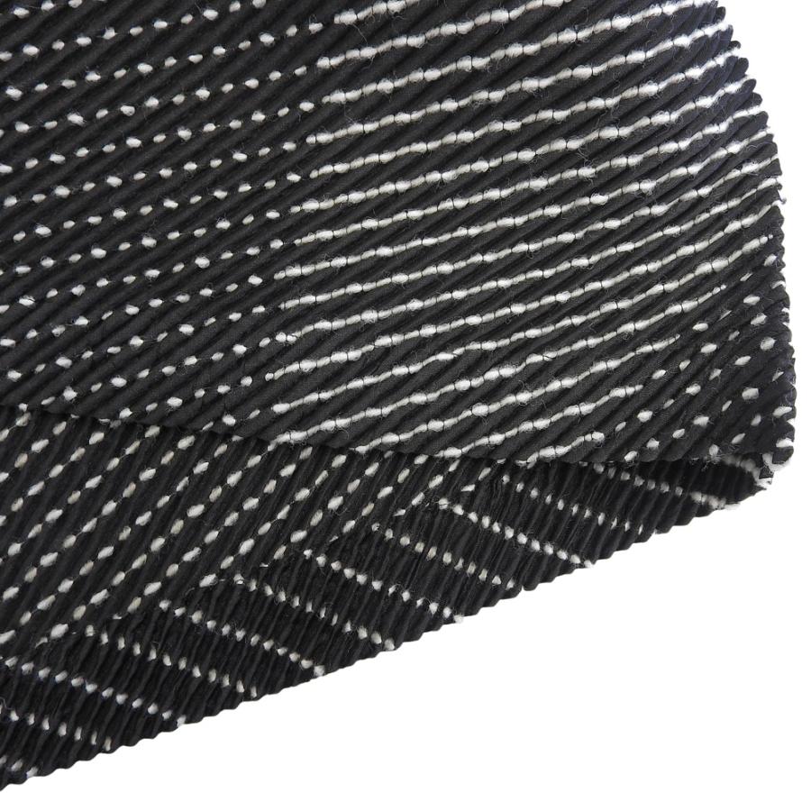 美品 ISSEY MIYAKE イッセイミヤケ ウール混 総柄 ステッチ プリーツ