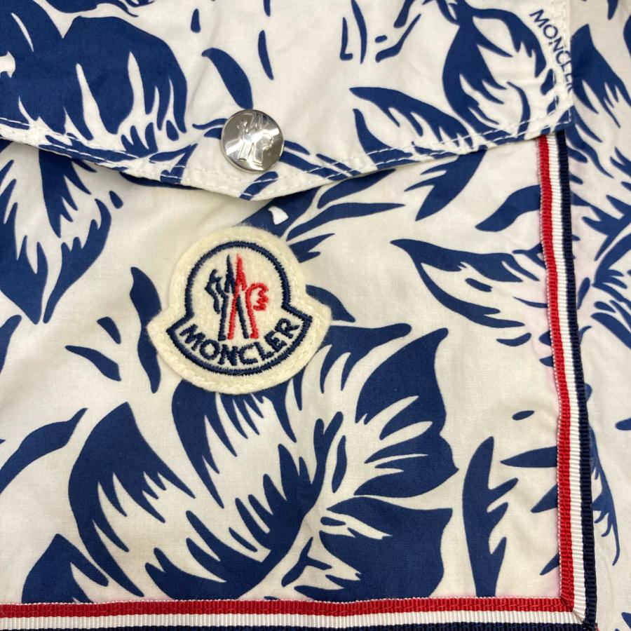 MONCLER（モンクレール） ブルー 21年製 EBIZO 総柄 ジップ