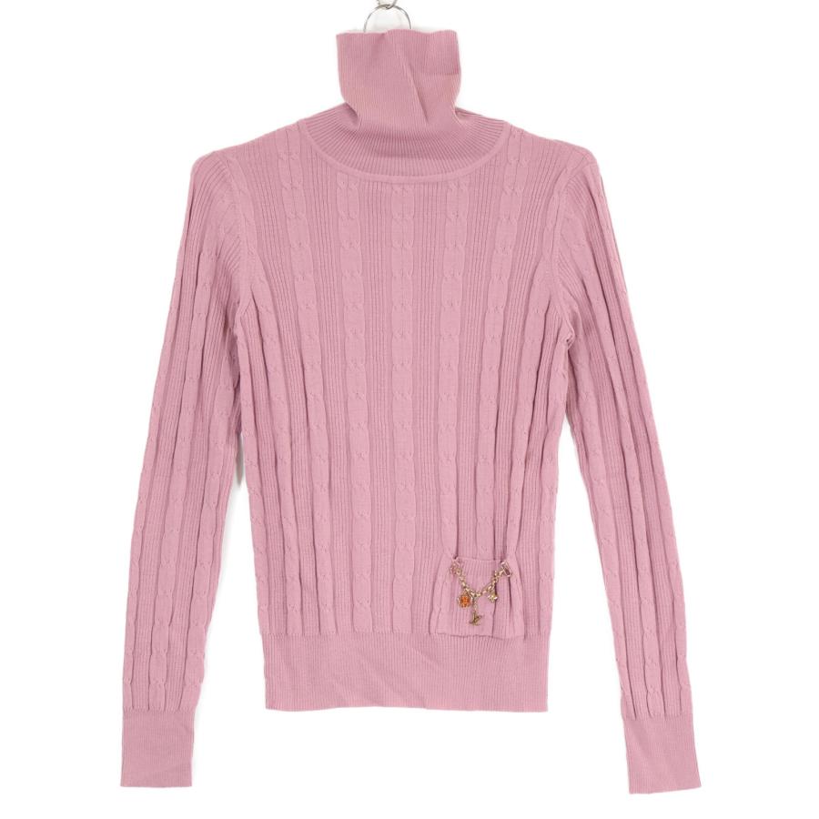 LOUIS VUITTON ルイ ヴィトン ピンク タートルネック ニット 国内正規/ LOUIS VUITTON ルイヴィトン ロゴチャーム付