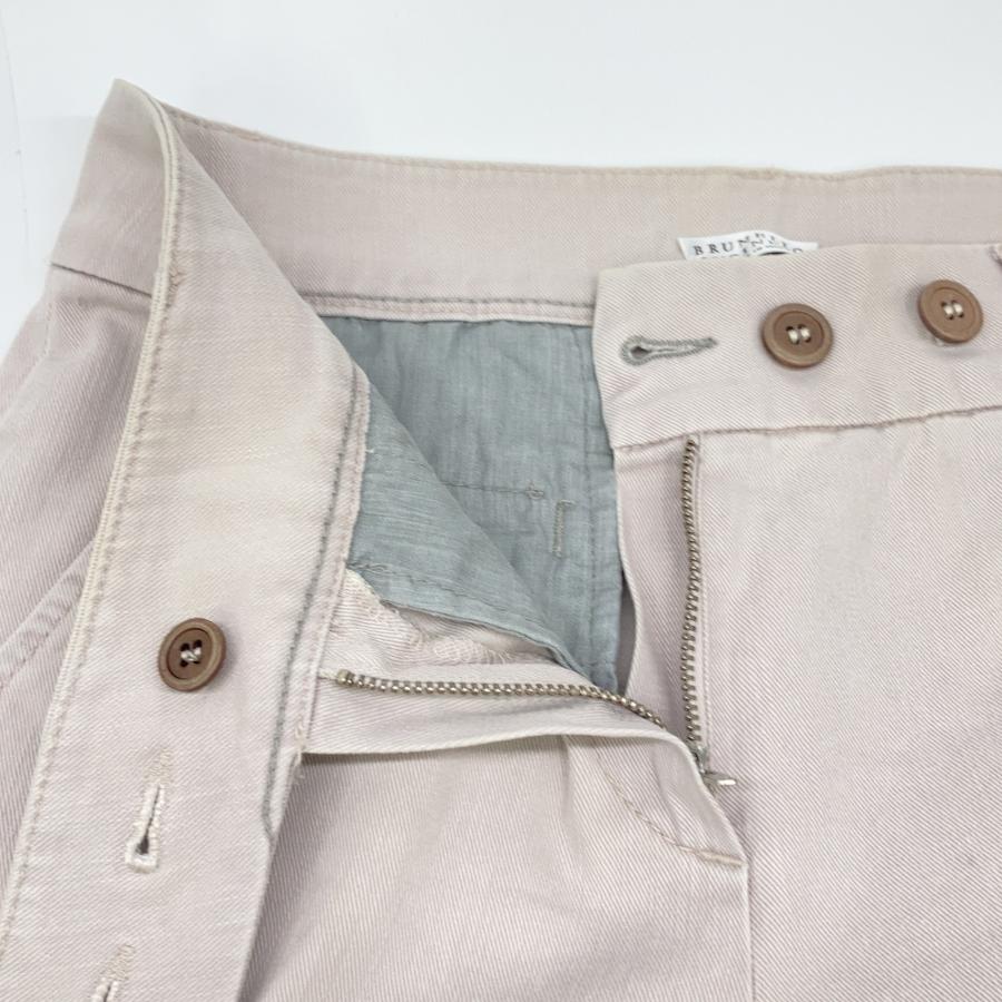 ブルネロ クチネリ 44ライトグレー 美品 イタリア製 BRUNELLO CUCINELLI（ブルネロクチネリ） ライトグレーコットン パンツ
