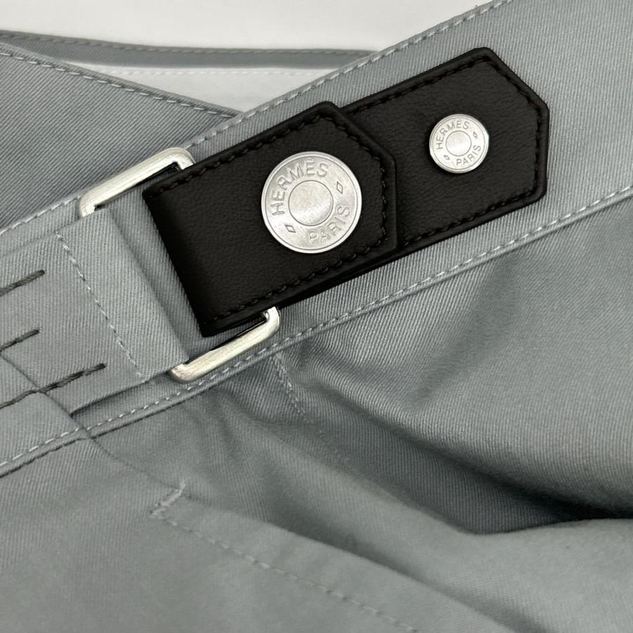 HERMES エルメス H555500H3 グレー セリエ釦 ショートパンツ タグ付き