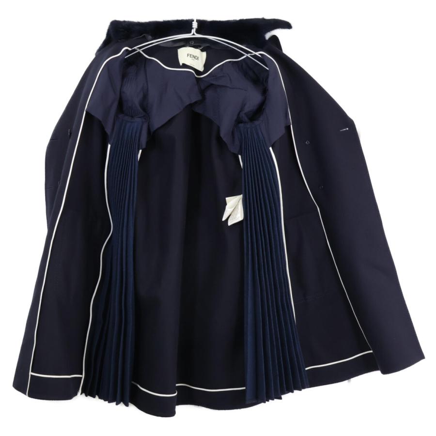 FENDI（フェンディ） 美品/ FF8570 6BZ ミンクファーカラー付 ロゴ