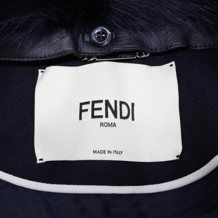 FENDI（フェンディ） 美品/ FF8570 6BZ ミンクファーカラー付 ロゴ