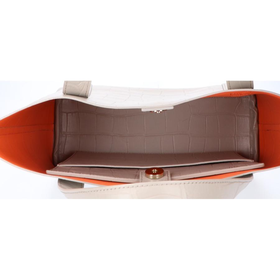 美品/ PELLE MORBIDA ペッレモルビダ TE007 TELA MARINA テーラ