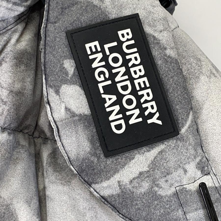 BURBERRY（バーバリー） 8024027 転写プリント ダウンジャケット