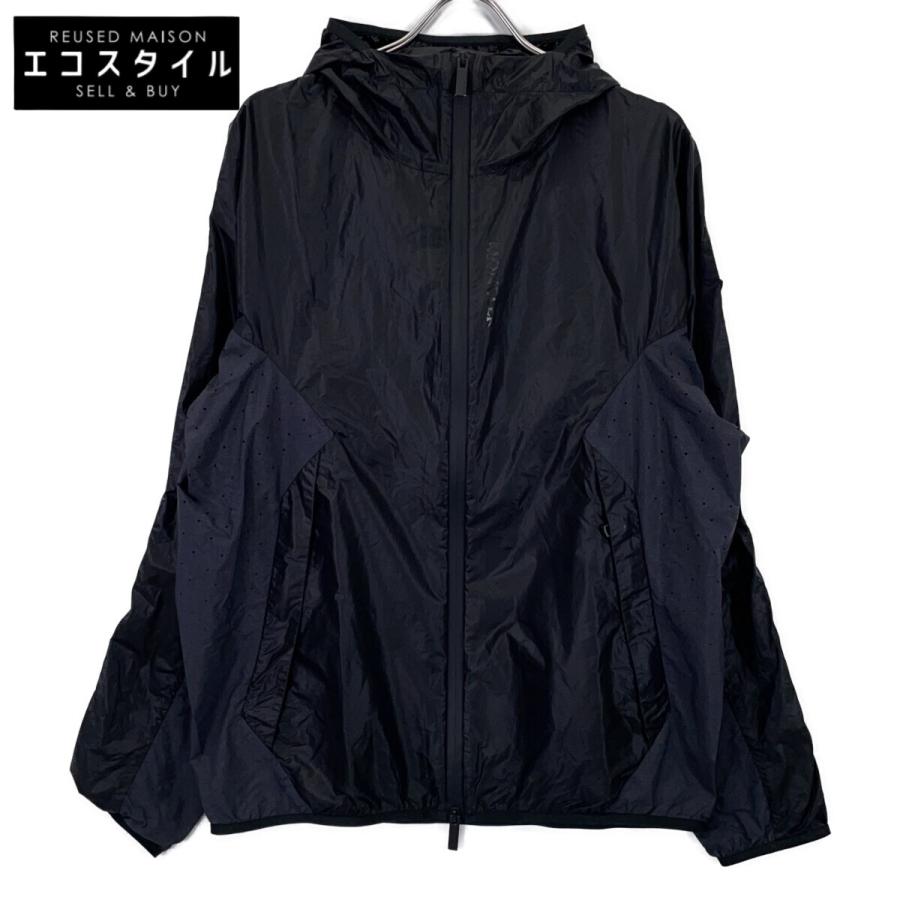 MONCLER（モンクレール） 20年製 HUIT ナイロンジャケット ブラック 4