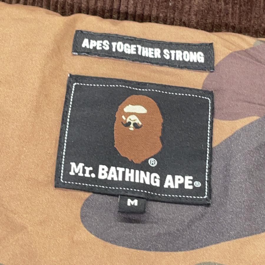 A BATHING APE アベイシングエイプ ベージュ 007DNK801302M ダウンジャケット ベージュ M ジャケット ポリエステル メンズ 中古の画像