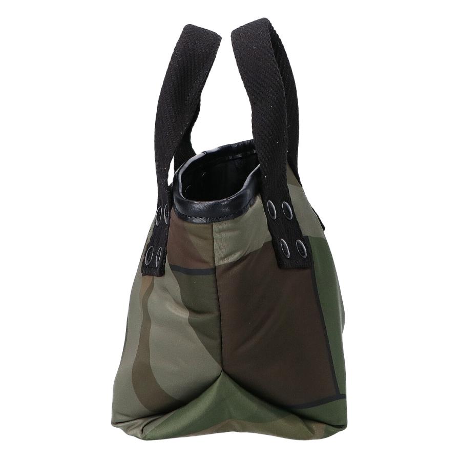 sacai サカイ x KAWS カウズ 21年製 21-0256S カモフラージュ柄 sacai サカイ x KAWS カウズ 21年製 21-0256S カモフラージュ柄