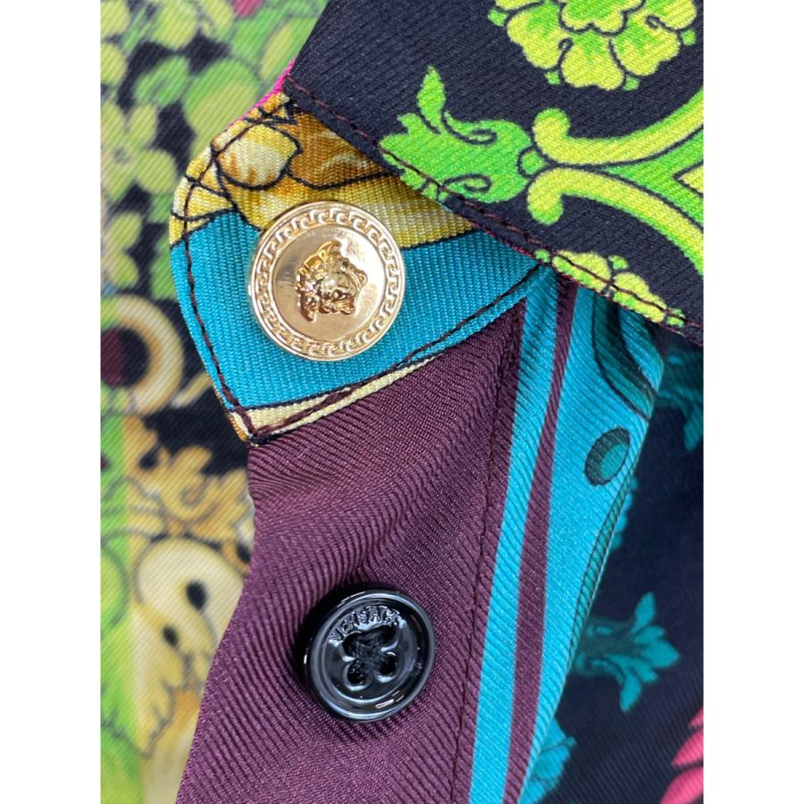美品/国内正規 Versace ヴェルサーチ A82662 A230933 総柄 シルク 長袖  
