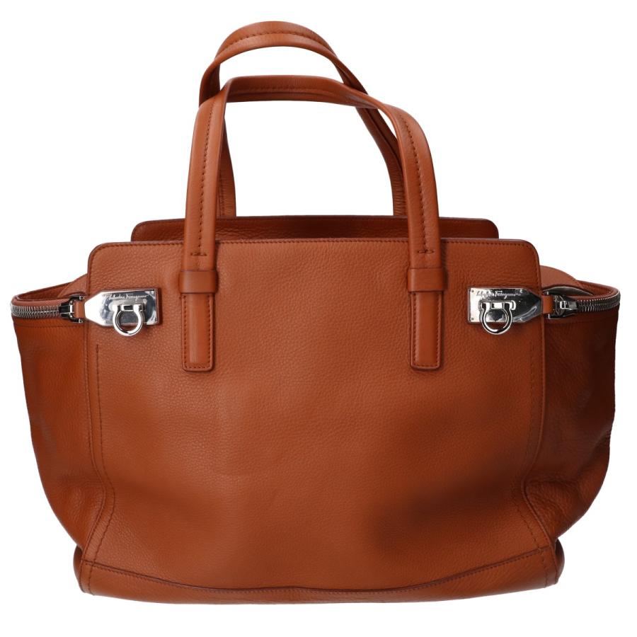 美品/ Salvatore Ferragamo サルヴァトーレフェラガモ DH-21 D555 
