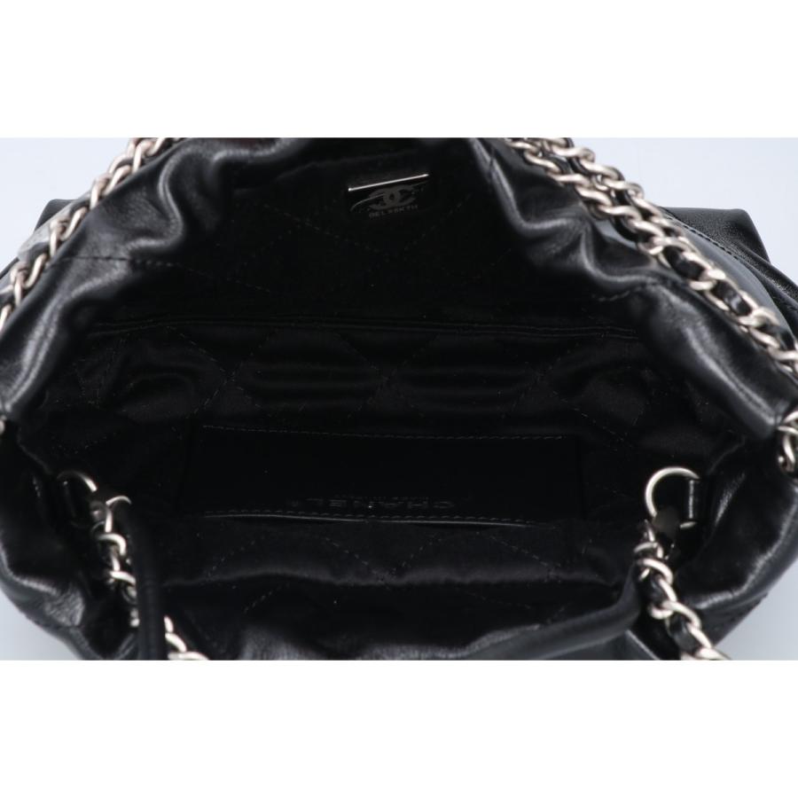 CHANEL シャネル シャネル22 シャイニーカーフスキン ミニ CHANEL シャネル シャネル22 シャイニーカーフスキン ミニ