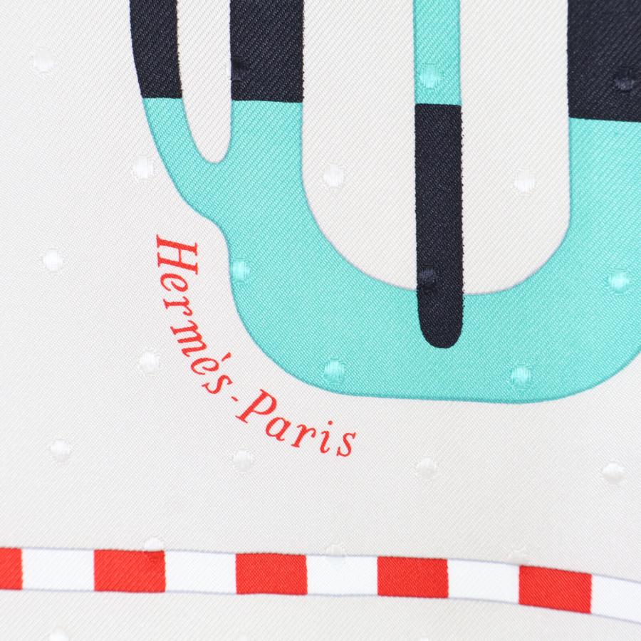 エルメス HERMESカレ 70 プリュミエティ《モダンなバックル》 23121624_1.jpg