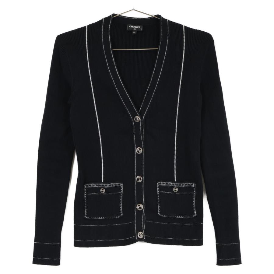CHANEL 黒 Vネック カーディガン 中古・古着通販】CHANEL (シャネル) ココボタンVネックカーディガン
