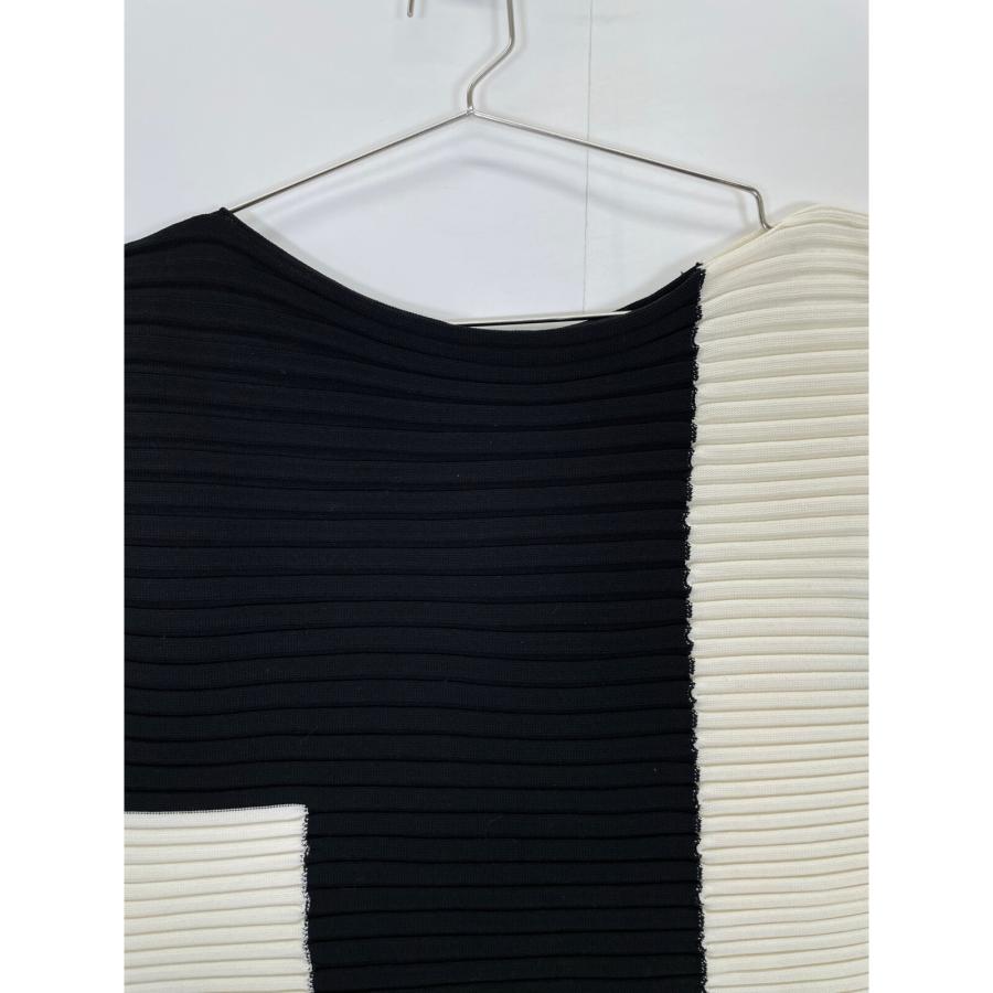 ミーイッセイミヤケ 23AW スウェットシャツプリーツトップス / カットソー