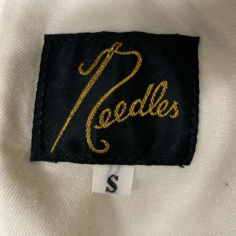 needles ニードルズ BEAMS別注 EJ346 SSZ BACK章 ベージュ needles ニードルズ BEAMS別注 EJ346 SSZ BACK章 ベージュ