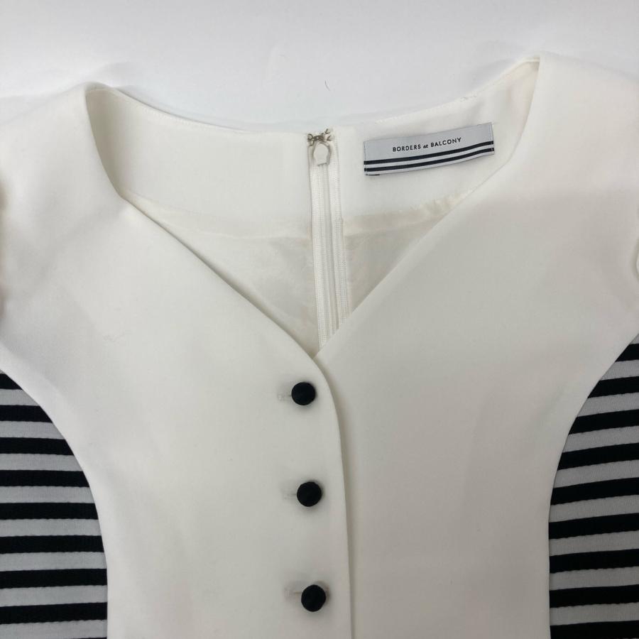 ボーダーズアットバルコニー 22AW BD2221-3C-02 ホワイト×ブラック HEART NECK TWILL BLOUSE 38 BORDERS at BALCONY 22AW BD2221-3C-02 ホワイト×ブラック HEART NECK