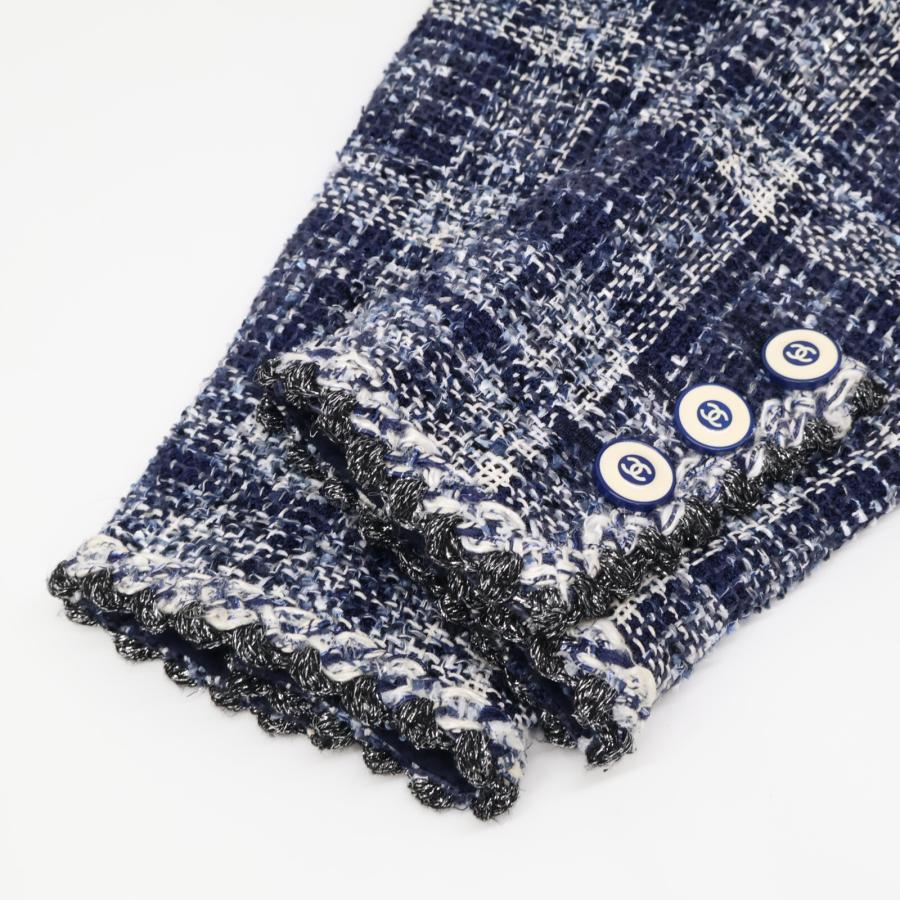 CHANELシャネル 美しい桜色の上品なスーツ美品ココボタンsize36 スーツ（レディース） シャネル 人気ブランドランキング2025