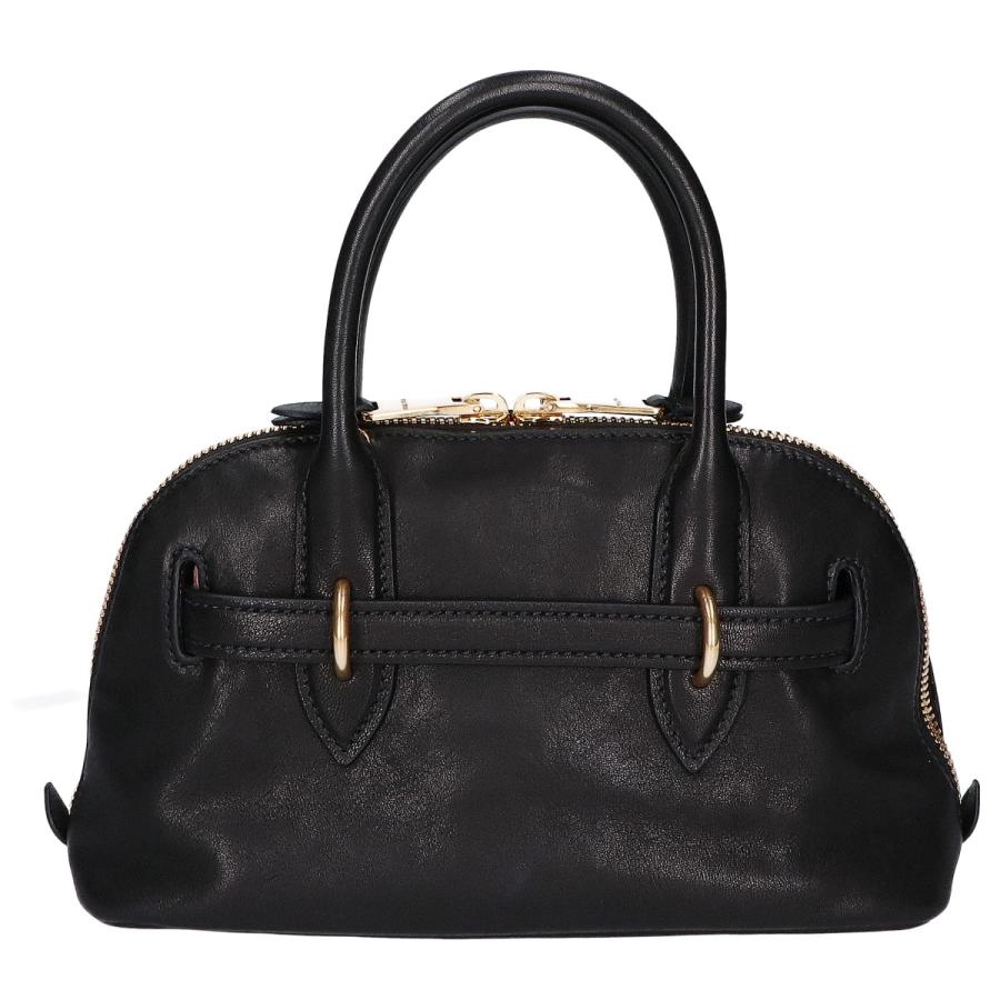 ミュウミュウバック 2024年春夏【ミュウミュウ】の新作靴&バッグ8選。NBコラボの