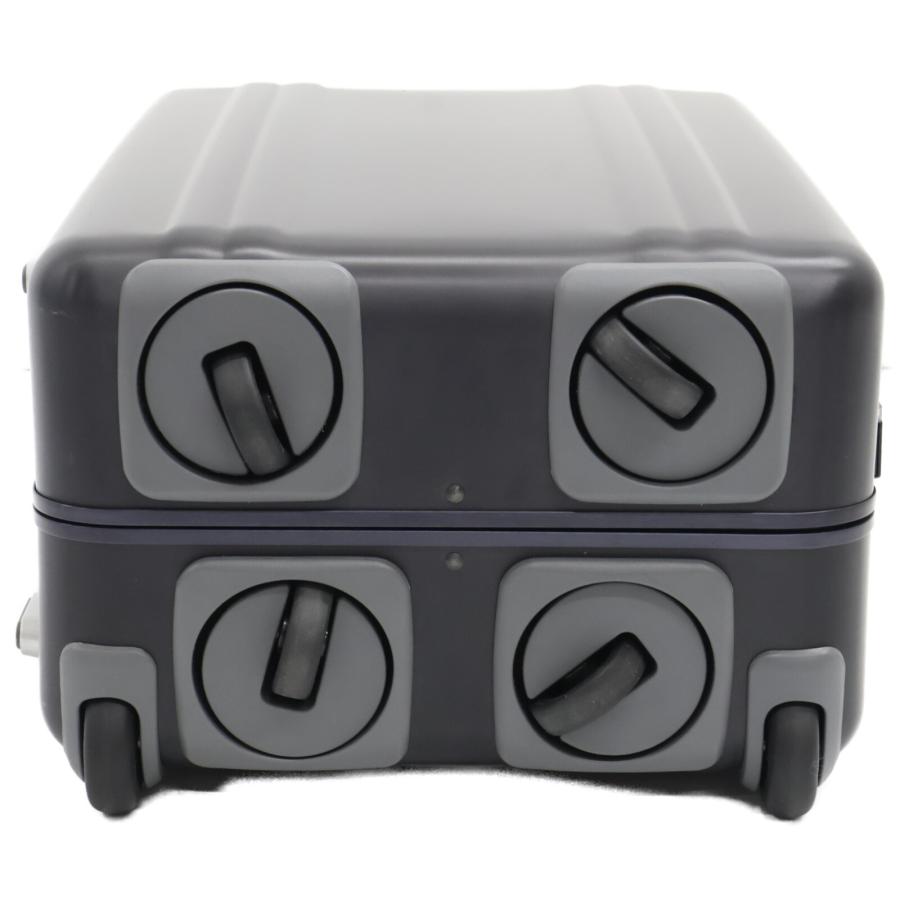 新品同様 ZERO HALLIBURTON ゼロハリバートン Collector's