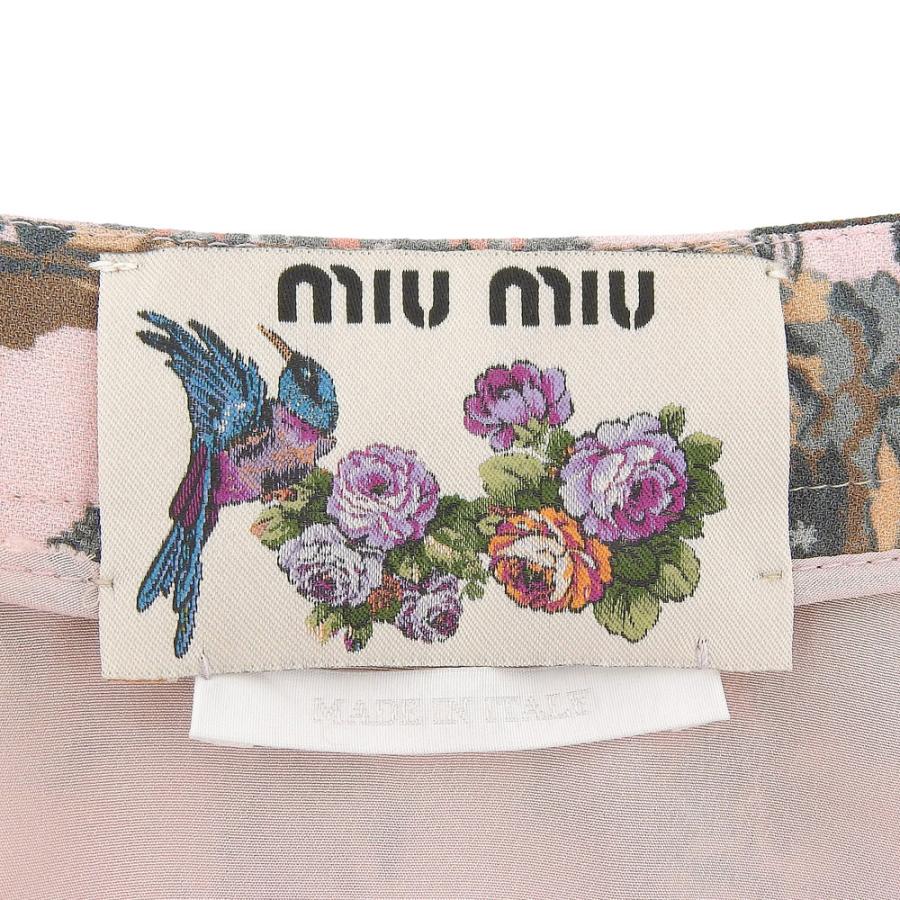 ★フラミンゴ★ です。 MIUMIU ミュウミュウ miu miu（ミュウミュウ） 総柄 フラミンゴ ショートフレア スカート
