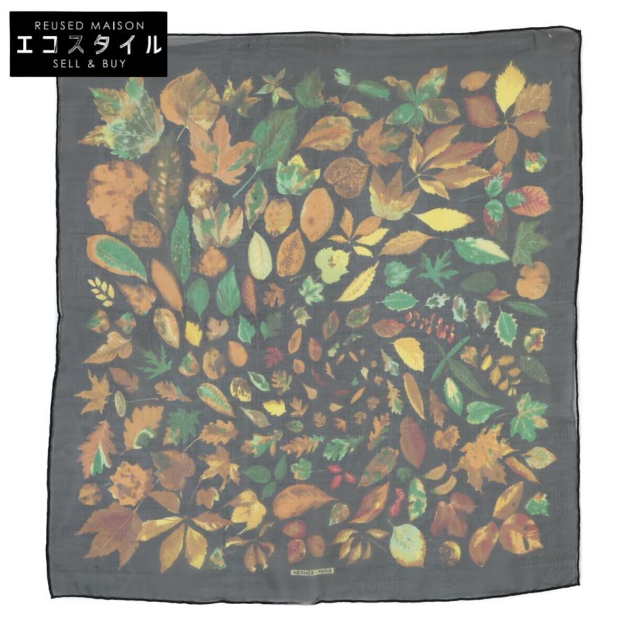 HERMÈS エルメス　シルクベスト　落ち葉柄 美品 HERMES エルメス Tourbilion 渦巻き 落ち葉プリント シルク