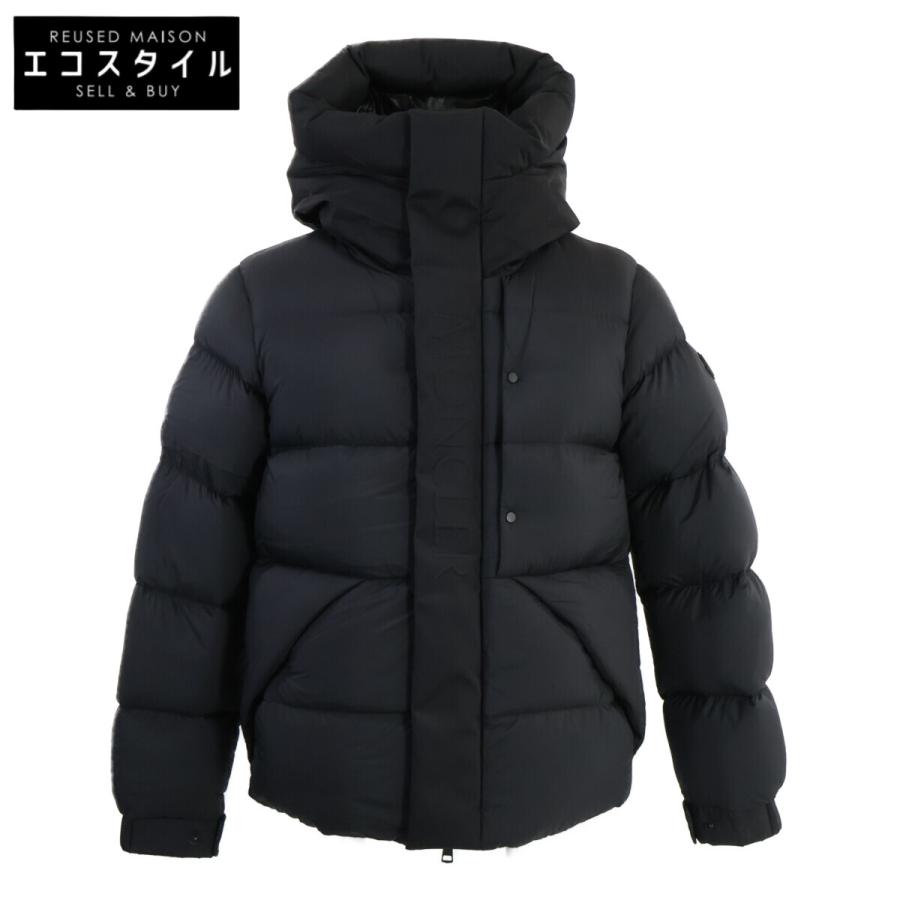 MONCLER（モンクレール） 美品/23年製 MADEIRA マデイラ エンボスロゴ 