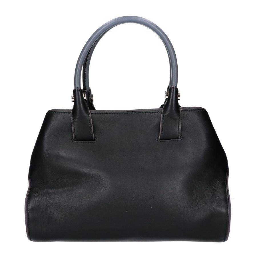 美品 TOD'S トッズ CAPE ケープ エンボスロゴ レザー トートバッグ