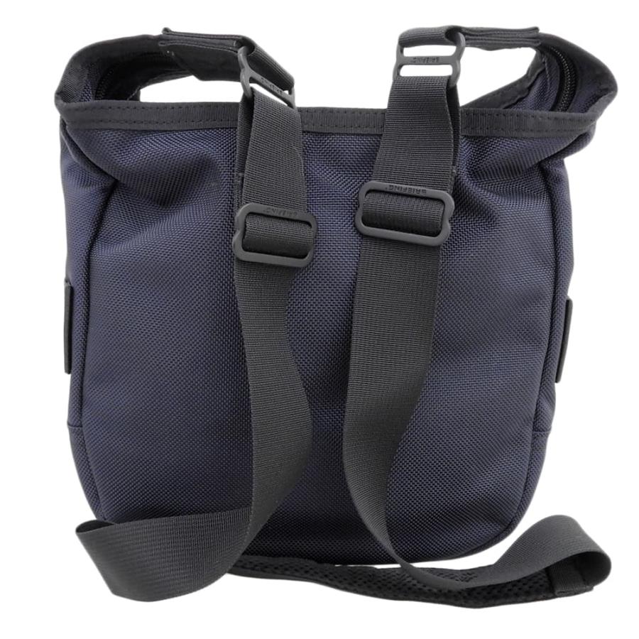 BRIEFING 美品✨ブリーフィング ショルダーバッグ ネイビー BRIEFING（ブリーフィング） 美品 DAY TRIPPER S ショルダーバッグ
