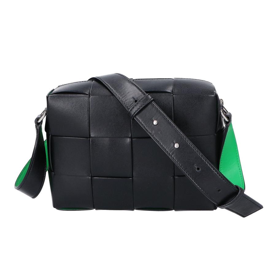美品 BOTTEGA VENETA ボッテガヴェネタ ブラック レザー イントレ