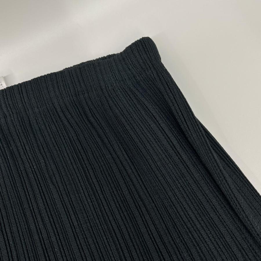 ISSEY MIYAKE（イッセイミヤケ） IM61-FG709 ブラック ロングスカート