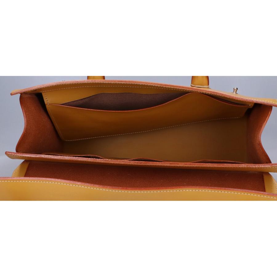 亀屋革具店KAMEYAKAWAGUTEN レザー フラップ トートバッグ イエロー 