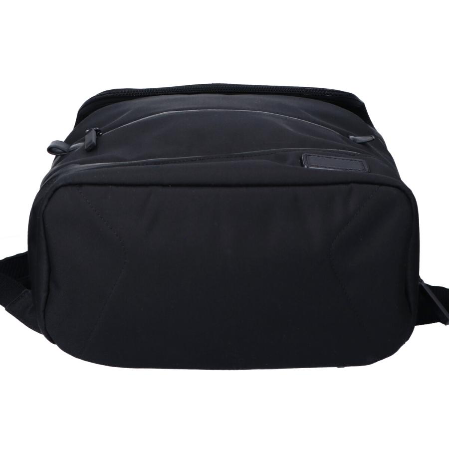 TUMI（トゥミ） 798650D TAHOE Forest Flap タホ フォレストフラップ