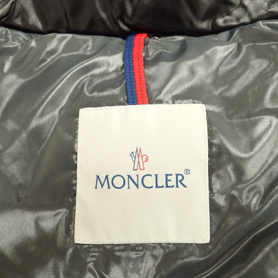 ★Moncler TIBロゴワッペン黒 ダウンベスト1国内正規品 ☆Moncler TIBロゴワッペン黒 ダウンベスト1国内正規品