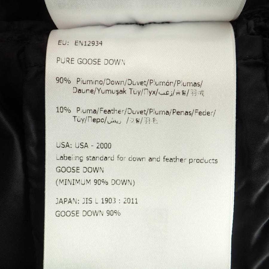 MONCLER（モンクレール） 美品/国内正規 LIANE 胸元ロゴワッペン