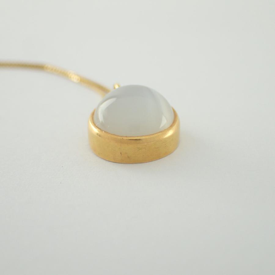 美品 MARIHA マリハ K18 Earth Drops アースドロップス ホワイト 美品 MARIHA マリハ K18 Earth Drops アースドロップス ホワイト