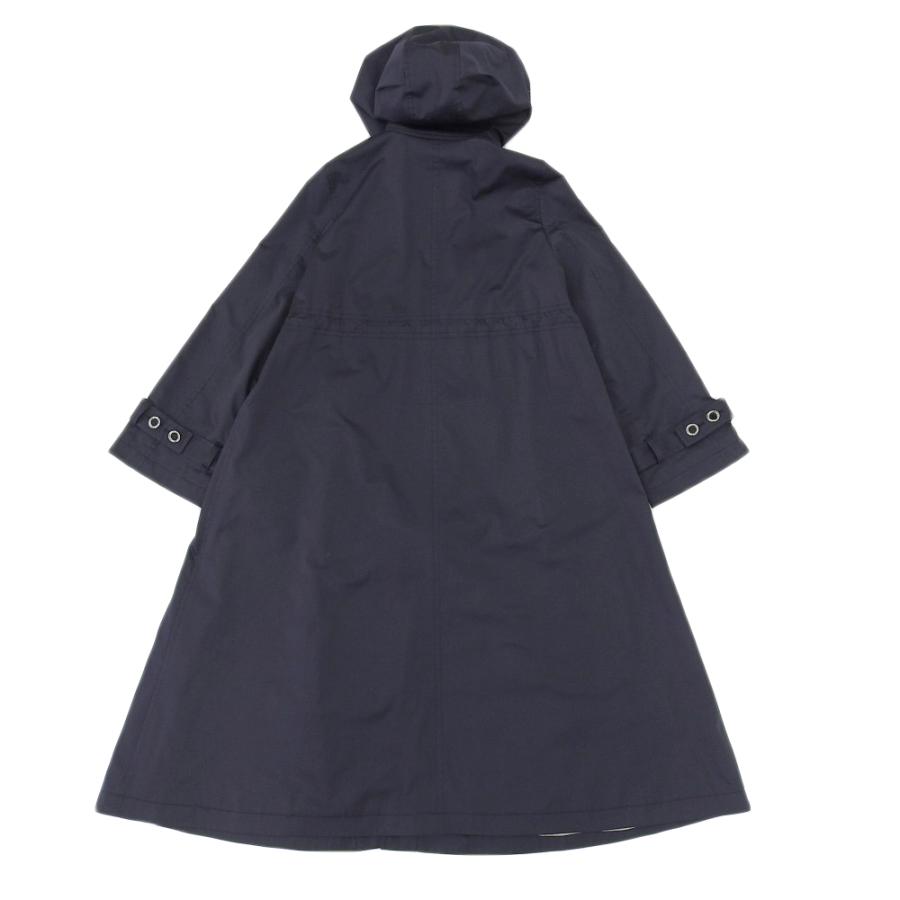 FOXEY 新品同様 フォクシー ザ イネスパーカ ナイロン コート FOXEY 新品同様 フォクシー ザ イネスパーカ ナイロン コート
