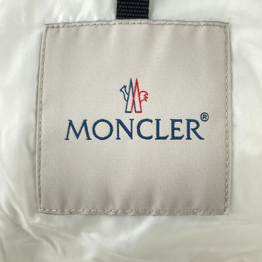 MONCLER 美品/国内正規 モンクレール MONTCLA モンクラ 内側ロゴ MONCLER 美品/国内正規 モンクレール MONTCLA モンクラ 内側ロゴ