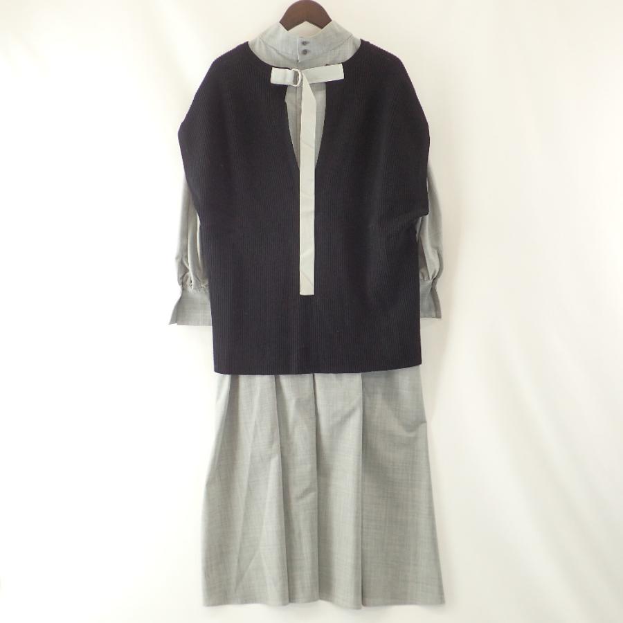 ADORE アドーア 20年製 グレー&ブラック コンビネーションニット ADORE アドーア 20年製 グレー&ブラック コンビネーションニット