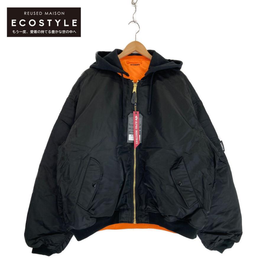 新品同様/22AW Vetements ヴェトモン xALPHA UA53JA900B 新品同様/22AW Vetements ヴェトモン xALPHA UA53JA900B