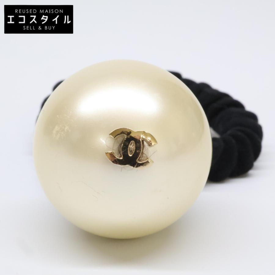 シャネルパールヘアゴムへアクセサリー