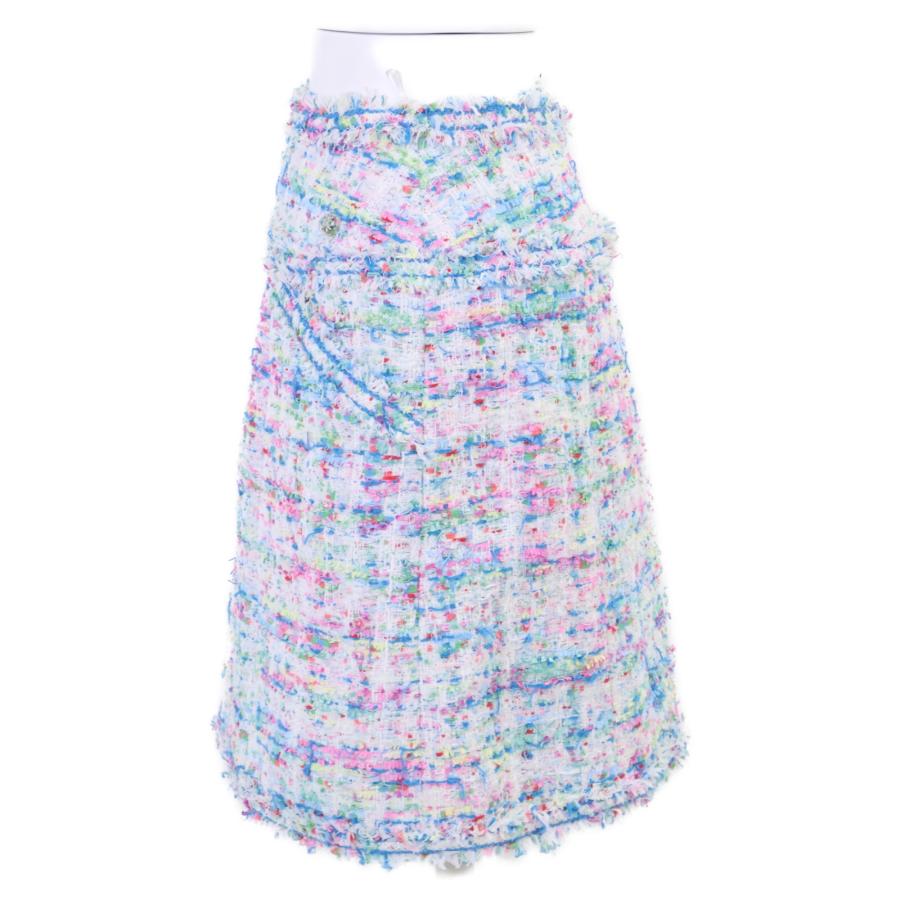 CHANEL ホワイト ボタン付きスカート 38 CHANEL ホワイト ボタン付きスカート 38